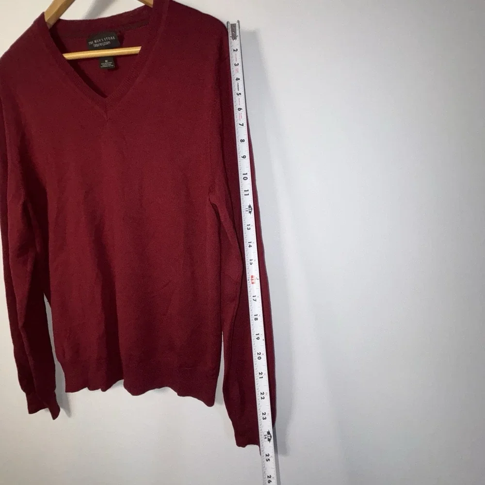 Bloomingdale's Merino Wool V Neck Sweater Red Knit Pullover Size M